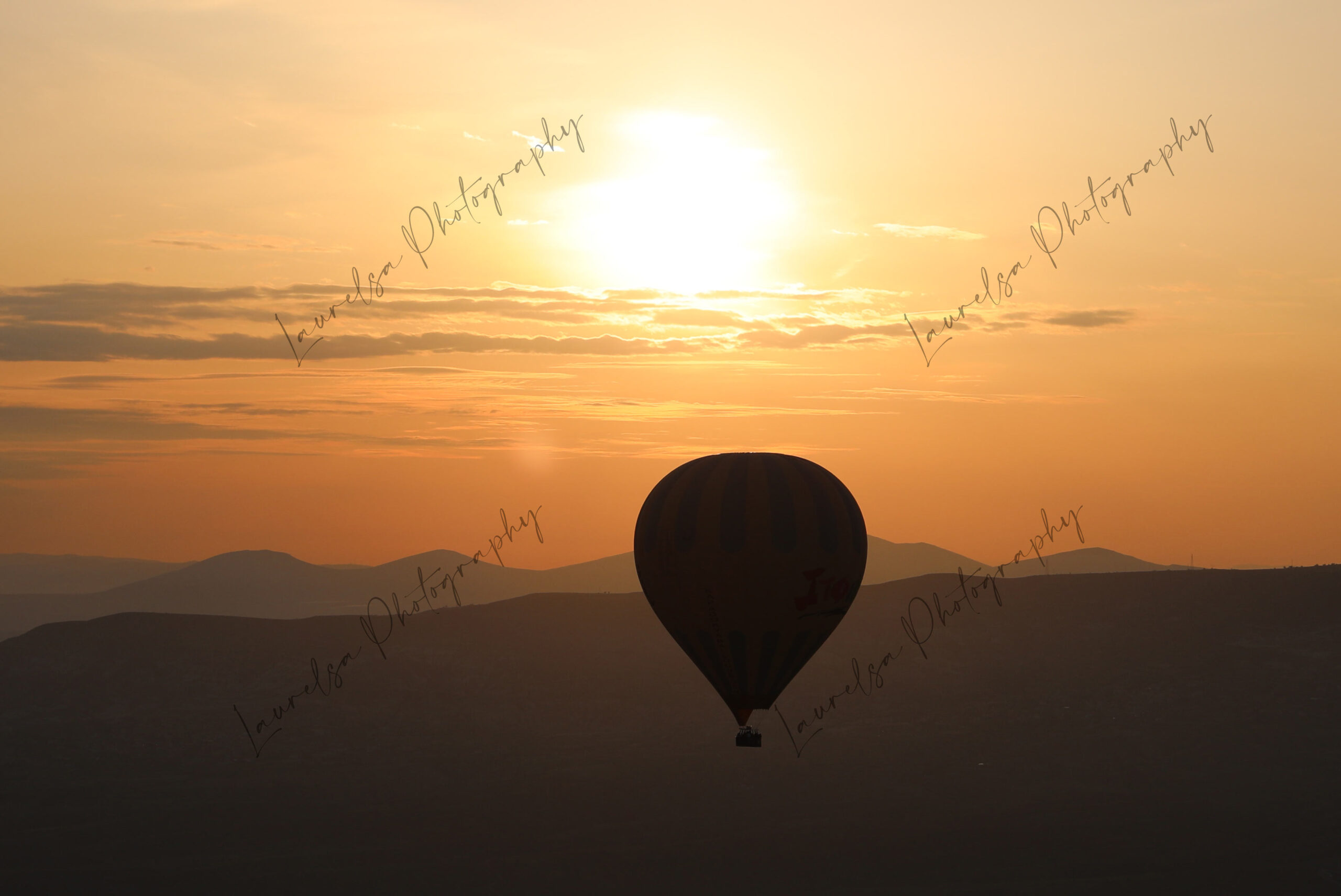 Vuelo al anochecer